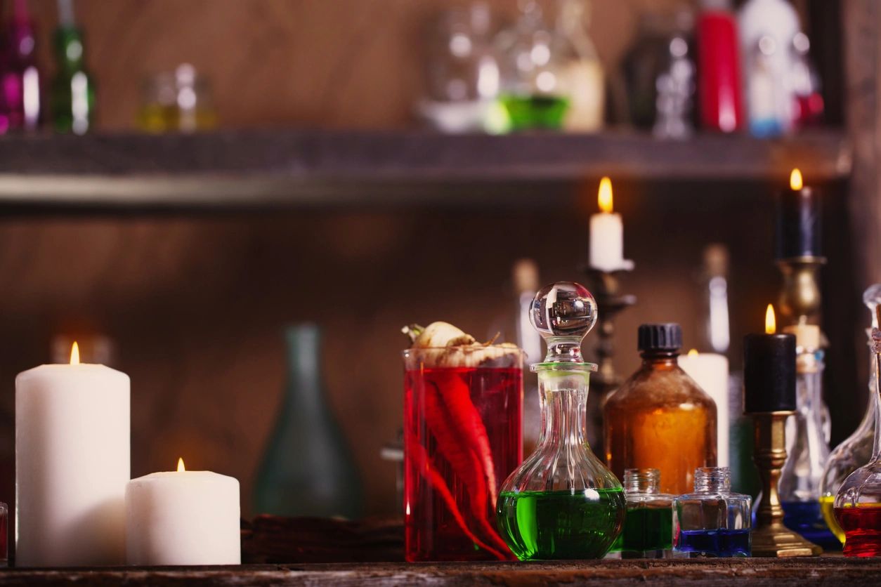 10 Easy Ways to Make ANY Drink Halloween Ready