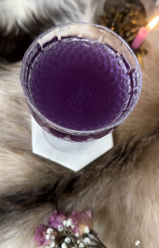 Butterfly pea flower cocktail pre lime