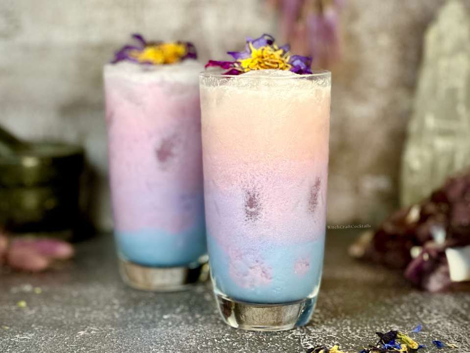 Butterfly Pea Flower Lemonade CloseUp