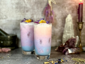 Butterfly Pea Flower Lemonade Horizontal