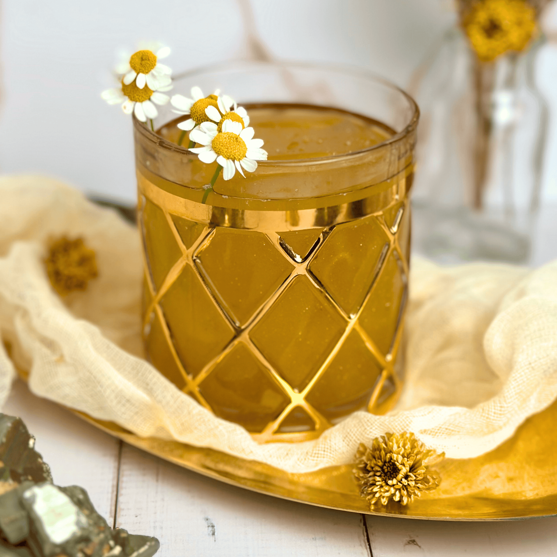 Liquid Gold Mocktail Zoom in